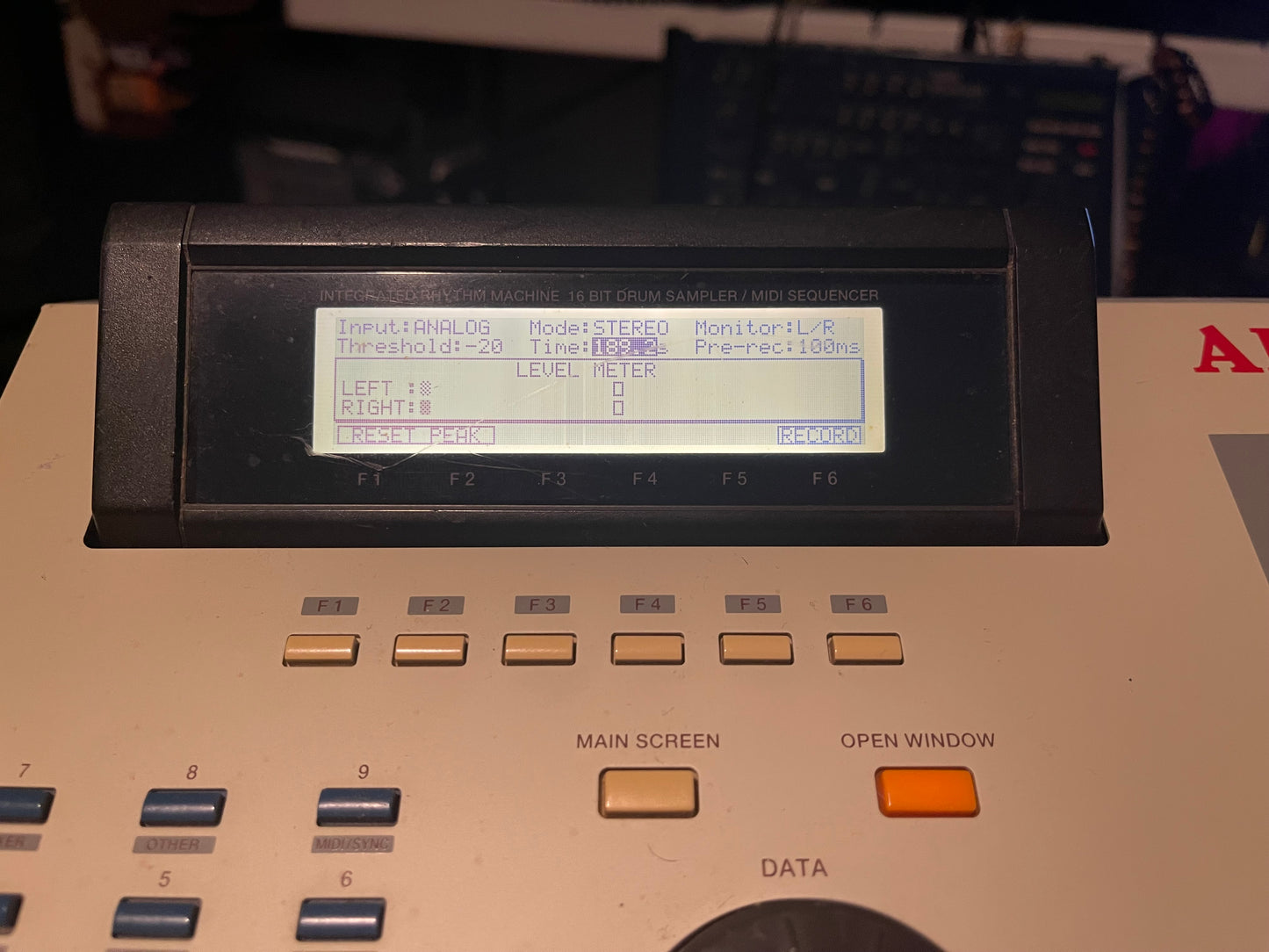 USED MPC 2000XL (Please READ DESCRIPTION)